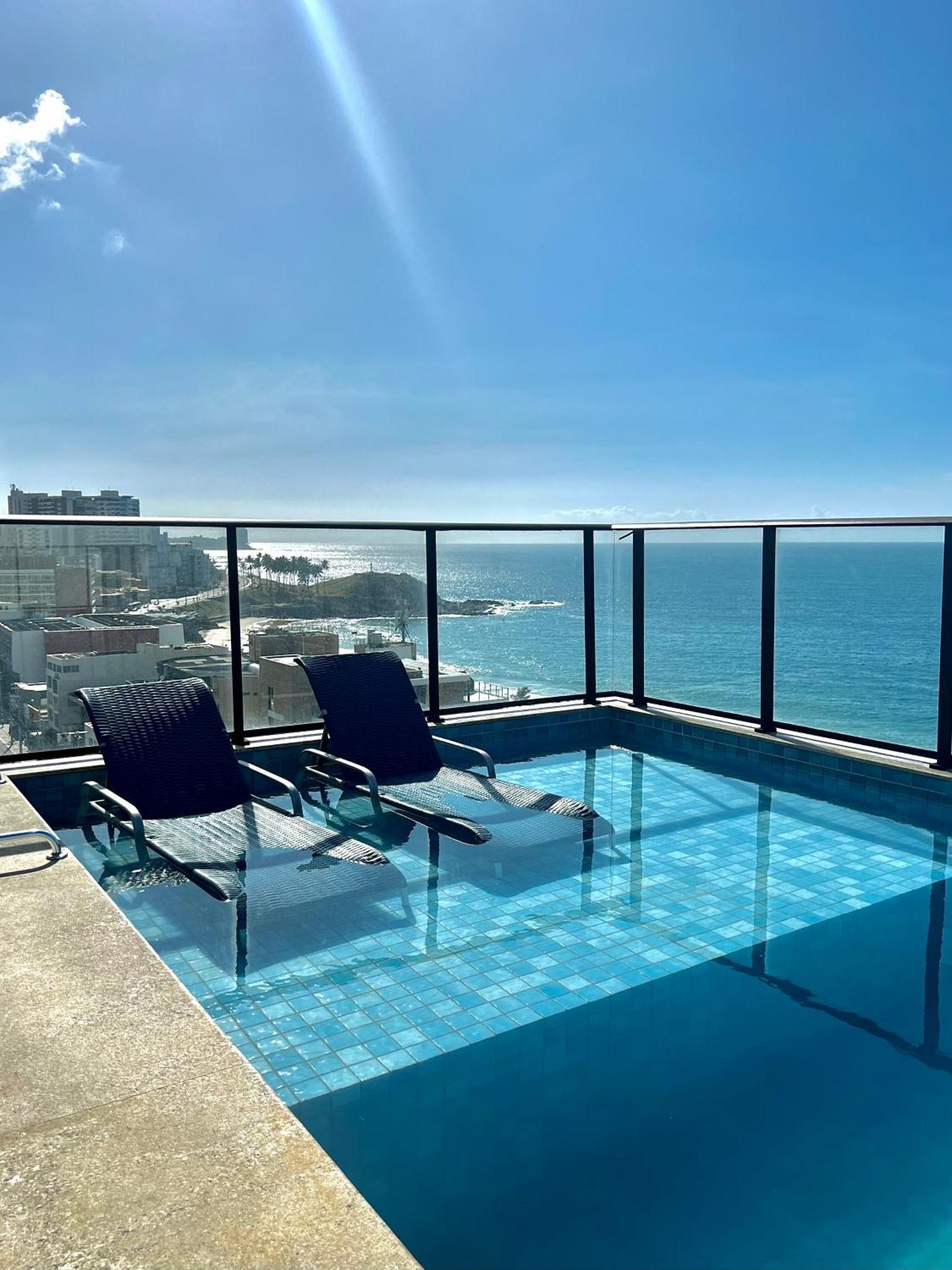 Lindo Flat No Farol Da Barra Apartment Salvador Luaran gambar